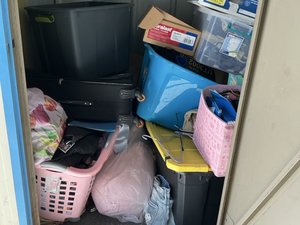 5 x 5 storage unit in Las Vegas, NV
