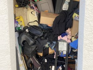 5 x 10 storage unit in Peoria, AZ