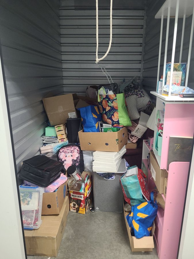 5 x 10 storage unit in Kelso, WA