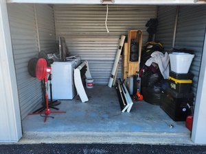 10 x 10 storage unit in Jeffersonville, IN
