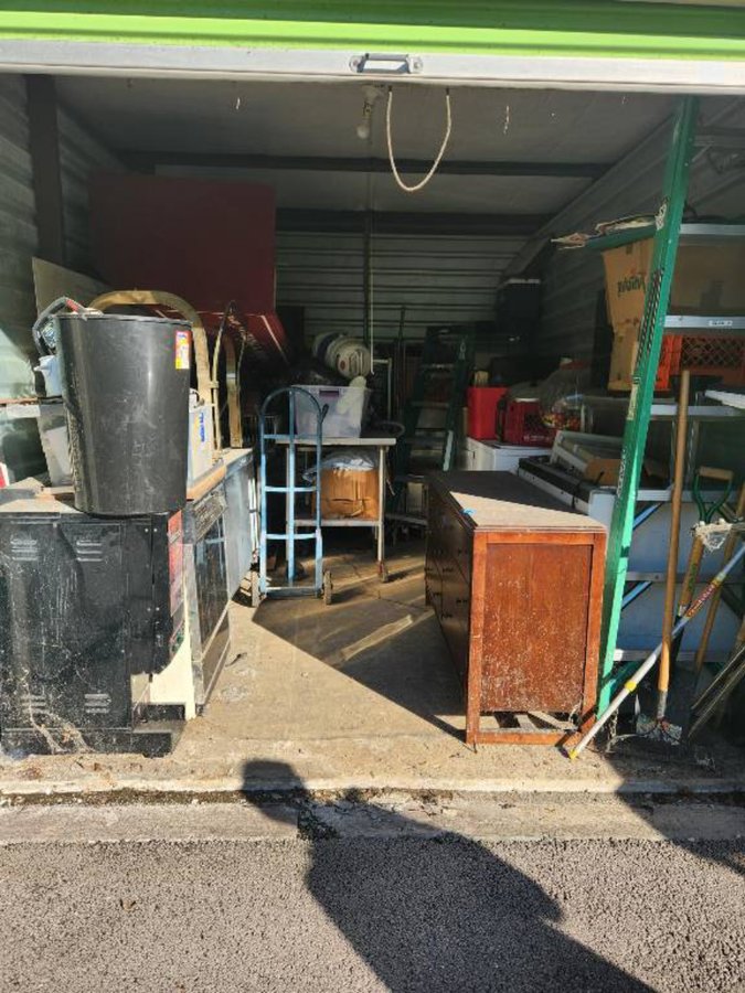 10 x 15 storage unit in Columbus, OH