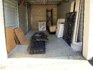 10 x 15 storage unit in Costa Mesa, CA