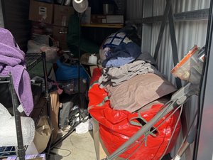 5 x 10 storage unit in Roseville, CA