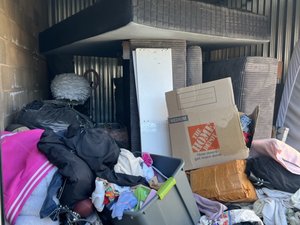 10 x 15 storage unit in Roseville, CA