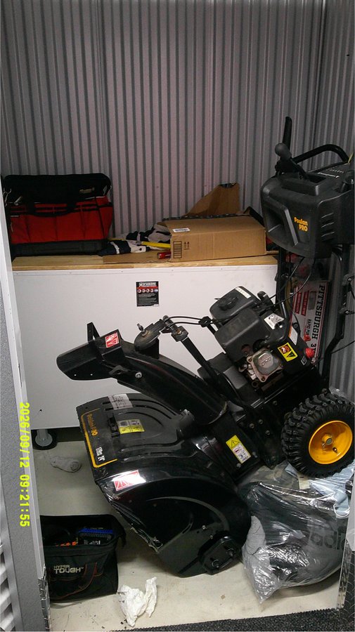 5 x 5 storage unit in Queens, NY