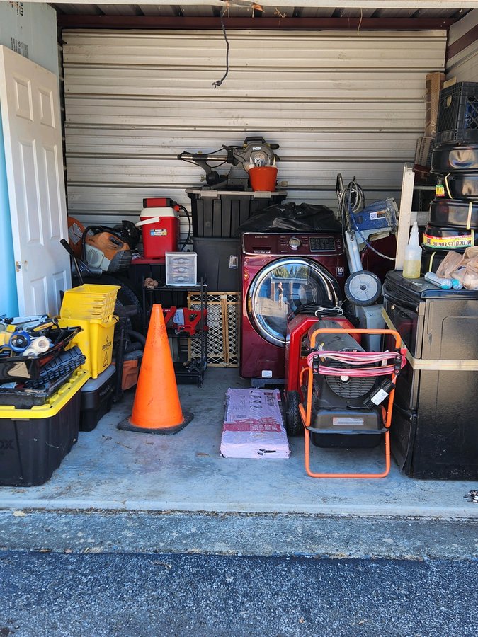 10 x 10 storage unit in Franklin, TN