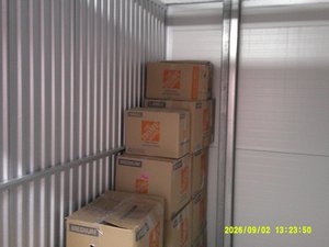 7 x 10 storage unit in Queens, NY