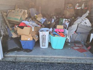10 x 25 storage unit in Fairdale, KY