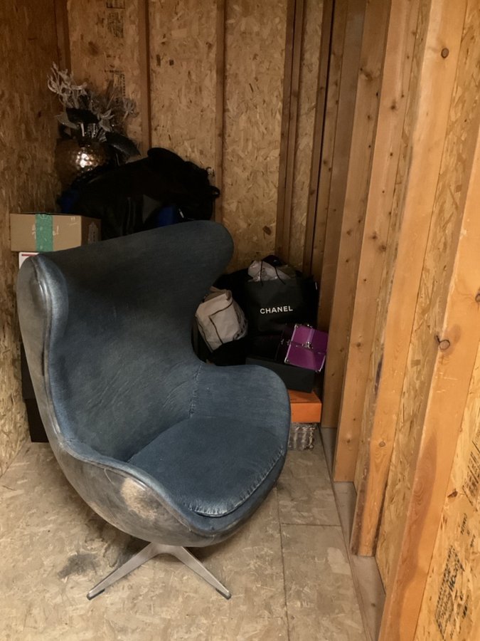 5 x 10 storage unit in Las Vegas, NV