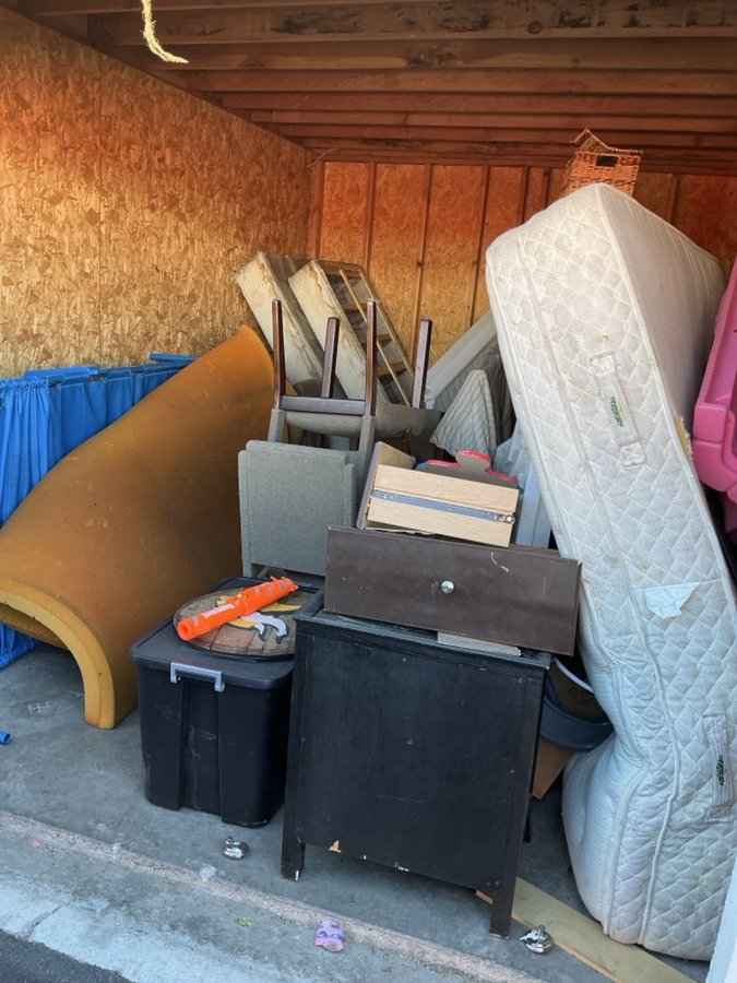 10 x 15 storage unit in Las Vegas, NV