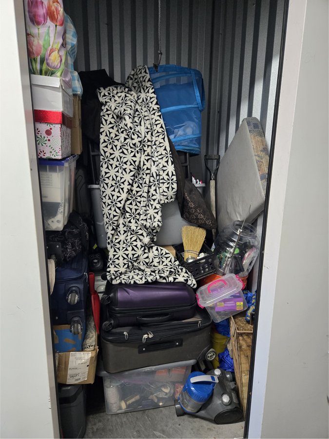 5 x 5 storage unit in West Valley, UT