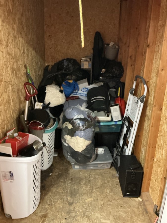 5 x 10 storage unit in Las Vegas, NV