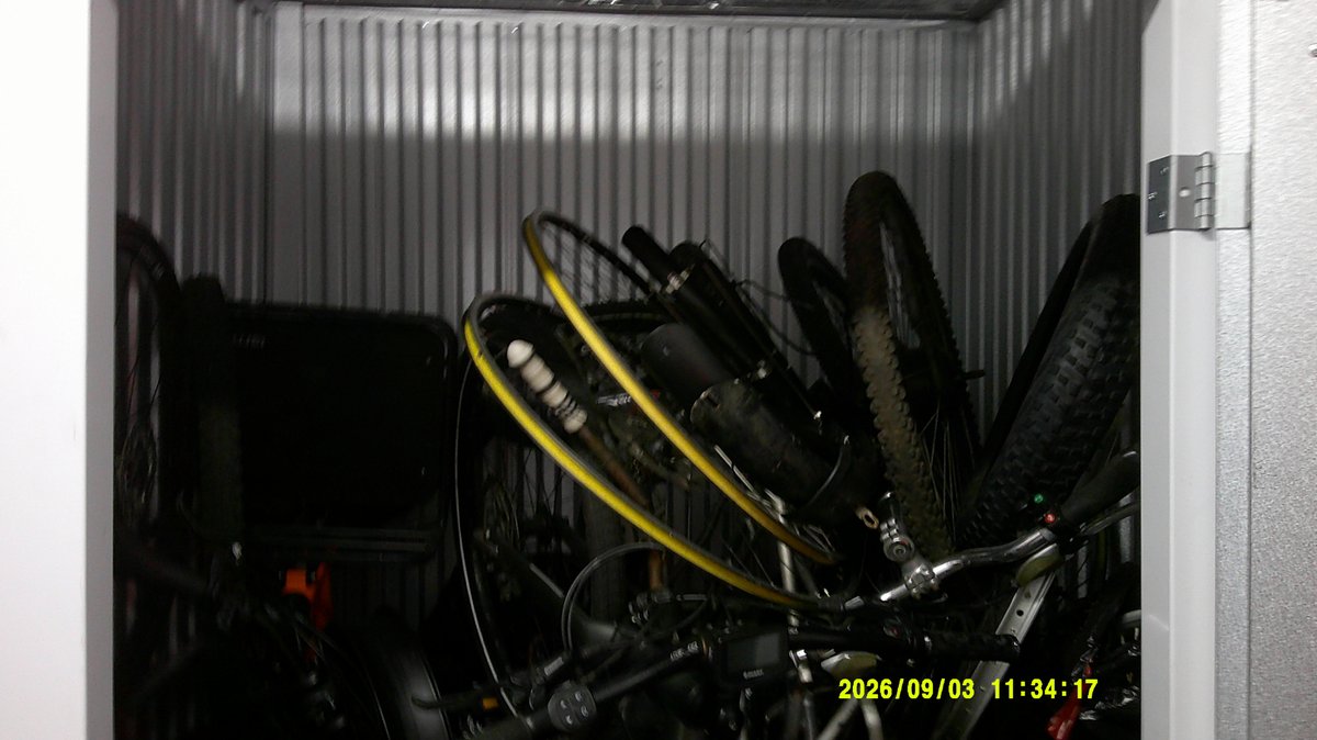 5 x 5 storage unit in Queens, NY