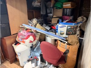 10 x 10 storage unit in Cicero, IL