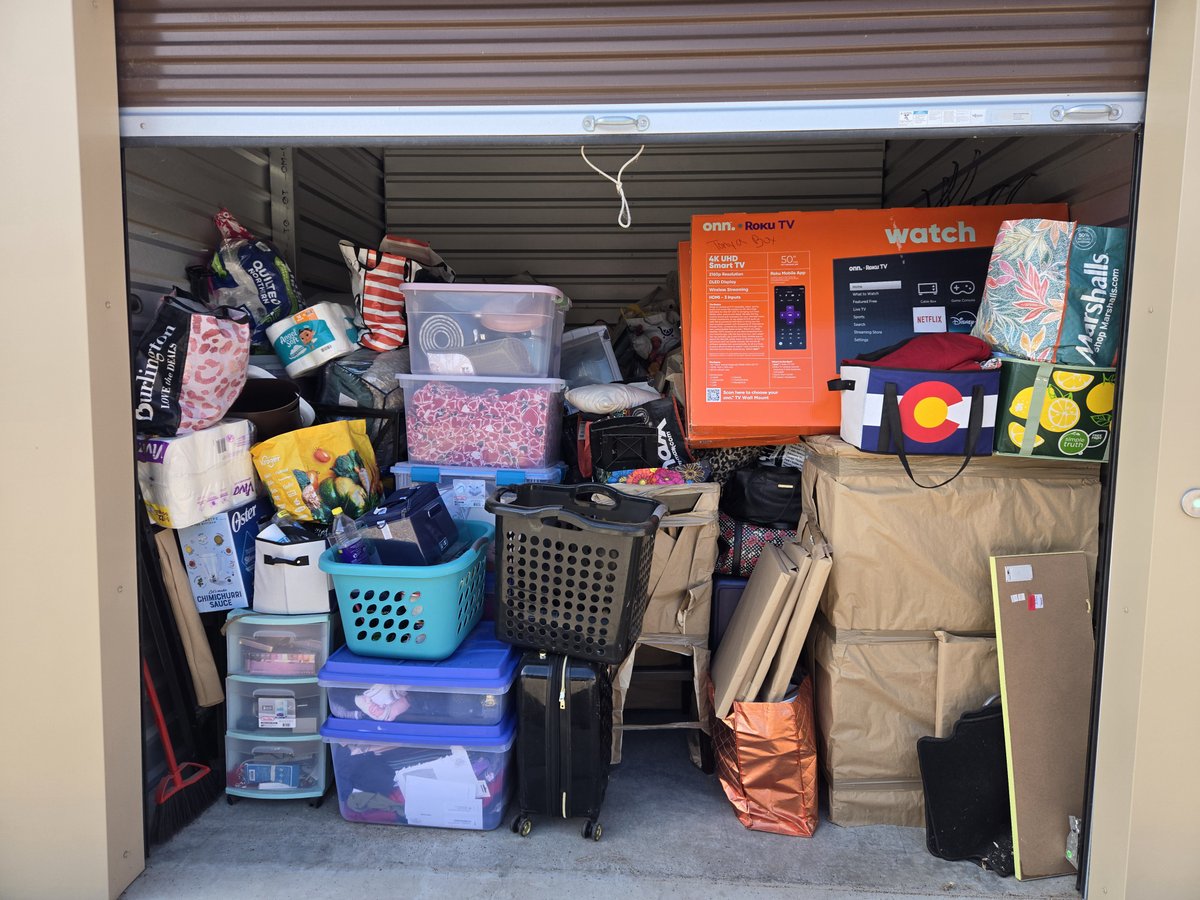 10 x 10 storage unit in Loveland, CO
