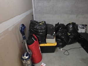 10 x 10 storage unit in Miami Gardens, FL