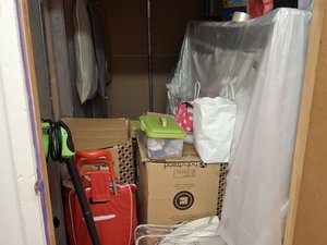 5 x 10 storage unit in Miami Gardens, FL