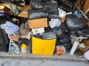 10 x 15 storage unit in Miami Gardens, FL