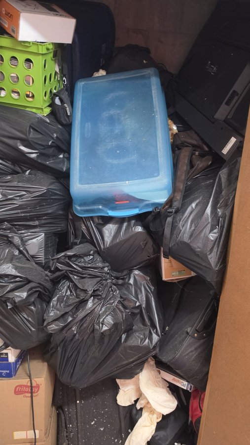 5 x 5 storage unit in Miami Gardens, FL