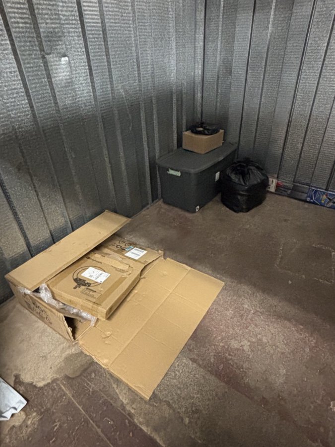 10 x 10 storage unit in Yonkers, NY