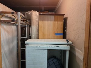 10 x 10 storage unit in Miami Gardens, FL