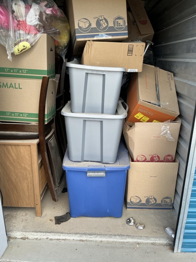 5 x 10 storage unit in Las Vegas, NV