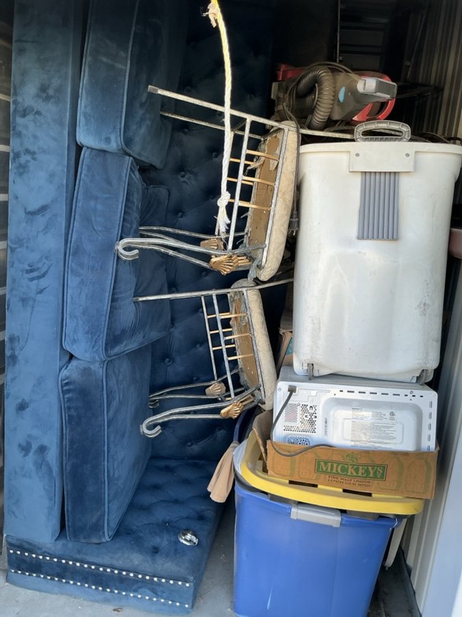 5 x 10 storage unit in Las Vegas, NV