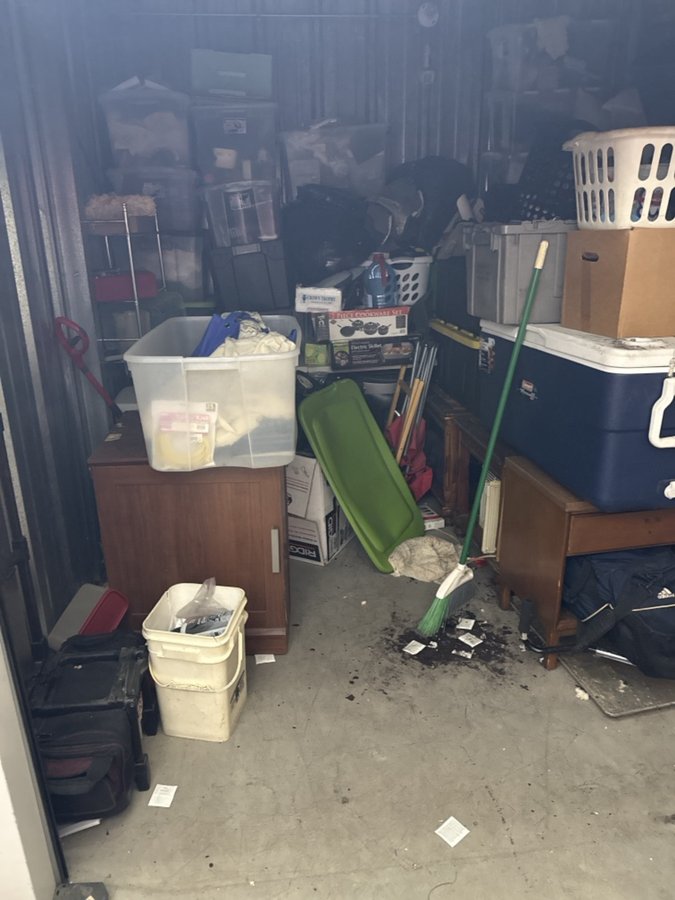 10 x 10 storage unit in Norwood, OH