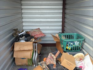 5 x 10 storage unit in Nesbit, MS