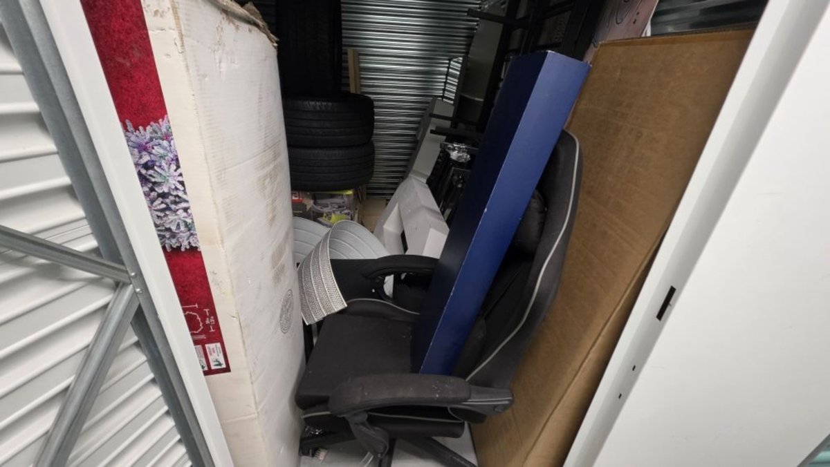 15 x 10 storage unit in Davie, FL