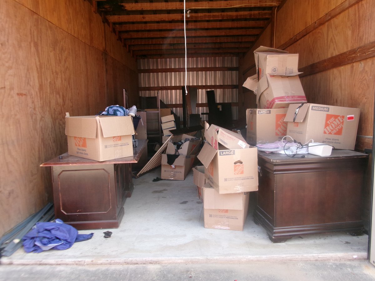 12 x 28 storage unit in Spring, TX