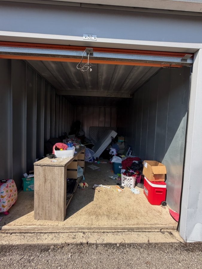 10 x 20 storage unit in Southpoint, OH