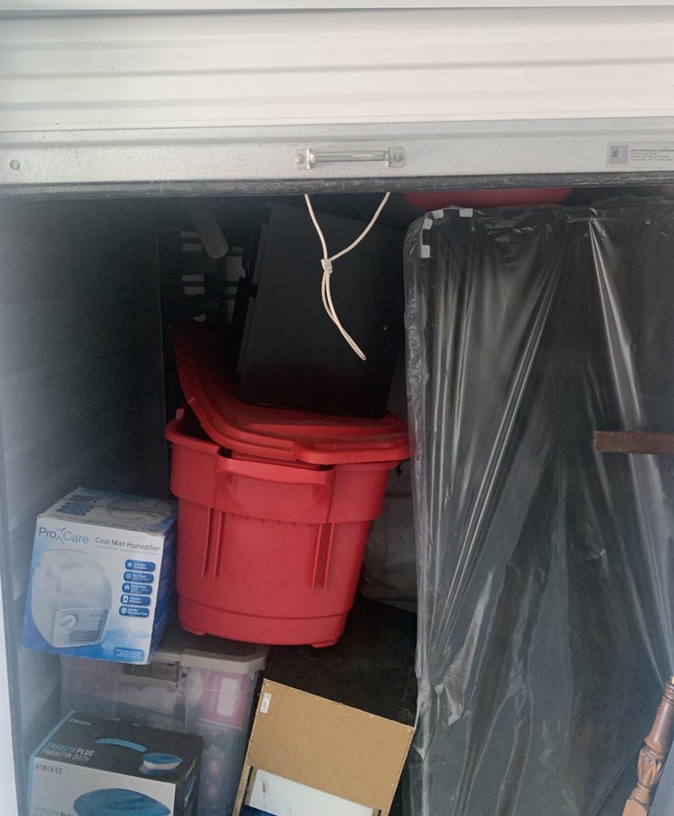 5 x 7 storage unit in Humble, TX
