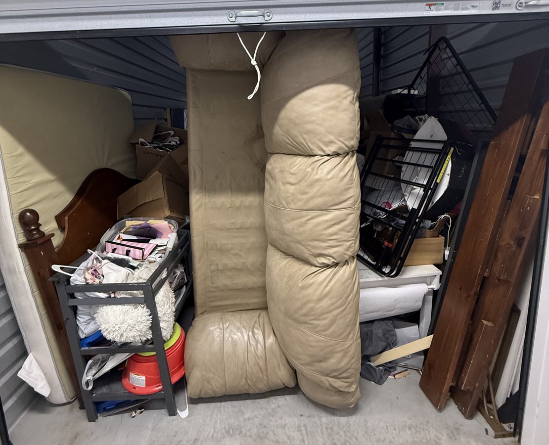 10 x 15 storage unit in Conroe, TX
