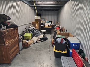 10 x 30 storage unit in Cranston, RI
