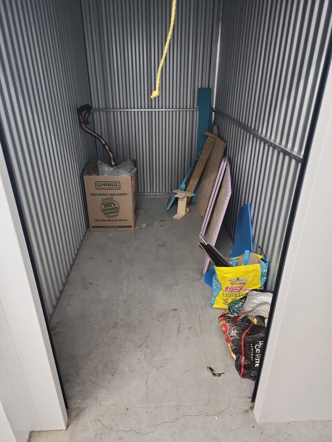 5 x 10 storage unit in Cranston, RI