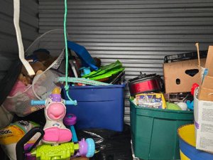 5 x 10 storage unit in Dumfries, VA