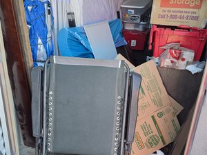 5 x 10 storage unit in Phoenix, AZ