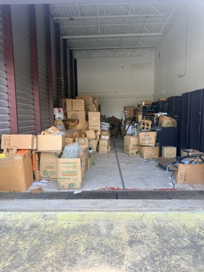 18 x 36 storage unit in Spring, TX