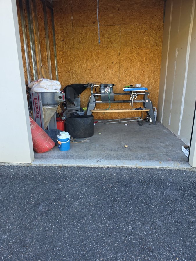 10 x 10 storage unit in Banks, OR