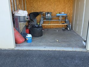10 x 10 storage unit in Banks, OR