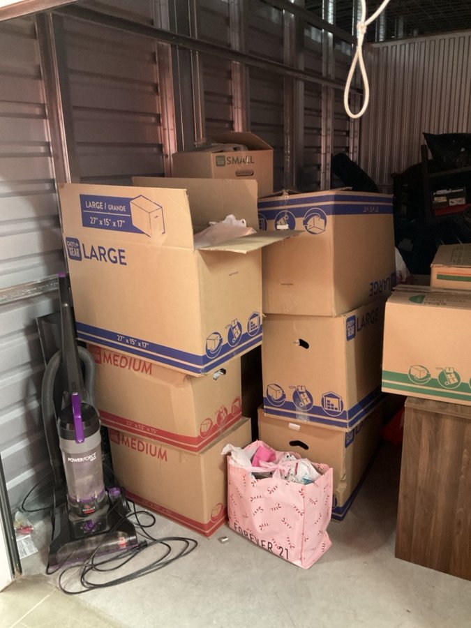 10 x 15 storage unit in North Las Vegas, NV