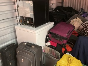 10 x 10 storage unit in North Las Vegas, NV