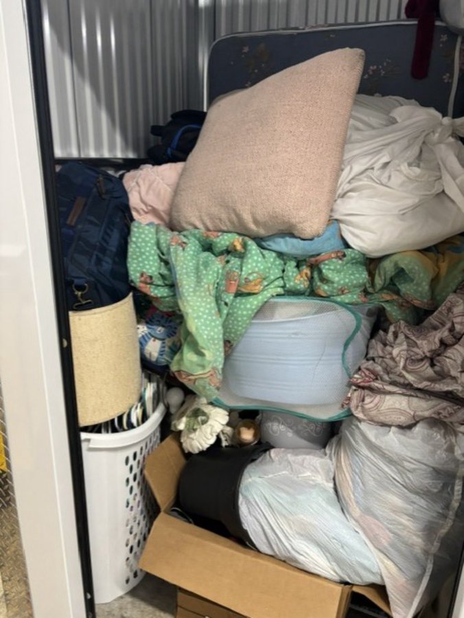 5 x 5 storage unit in Kenosha, WI