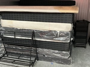 10 x 10 storage unit in North Las Vegas, NV