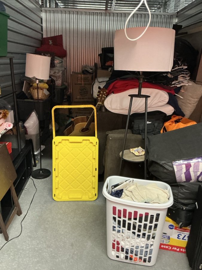 10 x 15 storage unit in North Las Vegas, NV