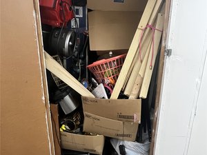 4 x 10 storage unit in Rosemead, CA