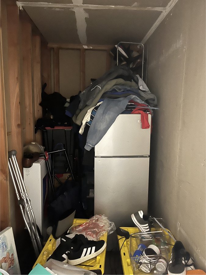 5 x 10 storage unit in Rosemead, CA
