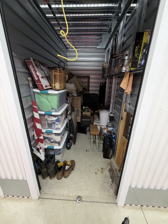 5 x 10 storage unit in Bangor, ME