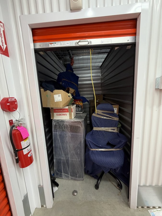 5 x 10 storage unit in Bangor, ME